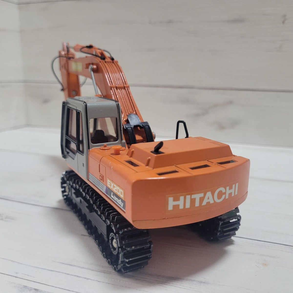 HITACHI Landy ショベルカー模型 2点セット HITACHI Landy ショベルカー模型 2点セット|Yahoo!フリマ(旧