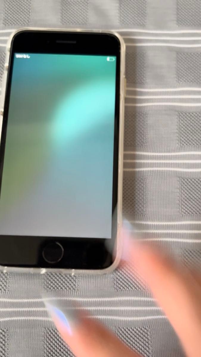 iPhone SIMロックなし SIMフリー Apple iPhoneSE 64G