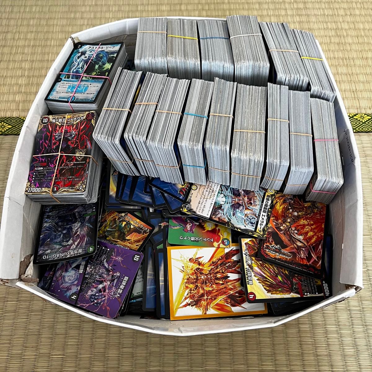 デュエマ デュエル・マスターズ 引退品 2500枚以上 引退品 デュエマ 大量 まとめ売り デュエルマスターズ VRSR