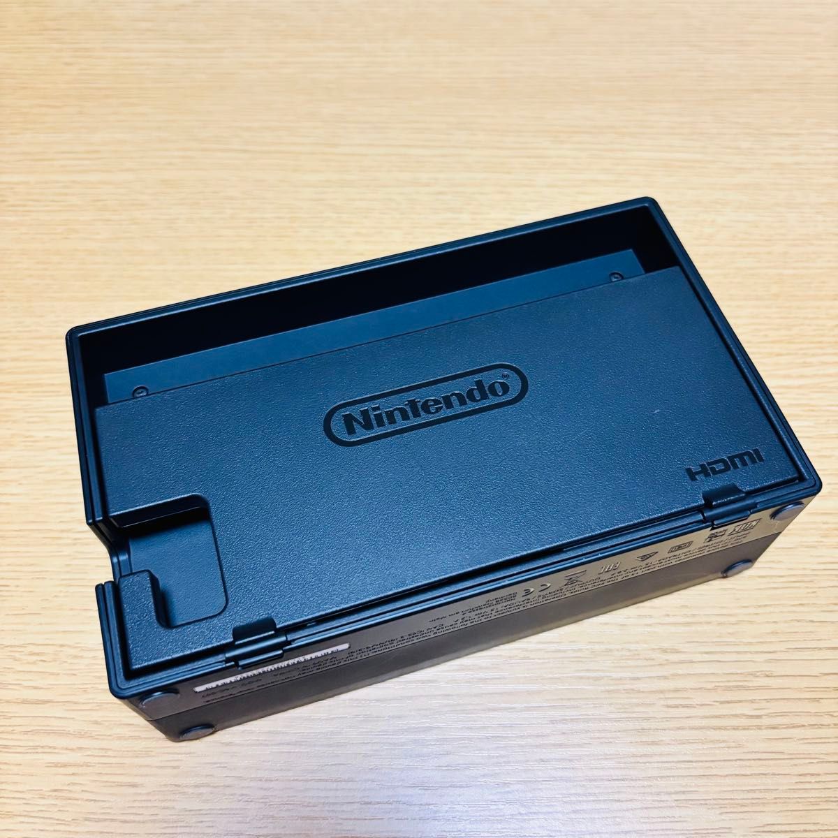 中古美品)Nintendo Switch バッテリー強化モデル 液晶保護シート付 中古美品)Nintendo Switch バッテリー強化モデル 液晶保護
