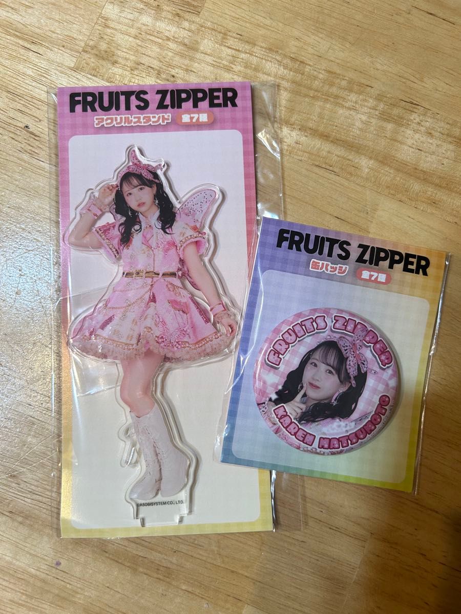 FRUITS ZIPPER GiGO タオル アクスタ 缶バッチ FRUITS ZIPPER GiGO タオル アクスタ 缶バッチ 原宿から世界へ