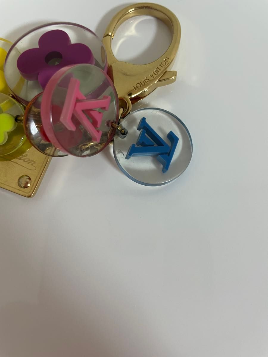 希少美品⭐︎ルイヴィトンチャーム⭐︎マルチカラー⭐︎キーホルダー ルイヴィトン マルチカラー キーホルダー|Yahoo!フリマ(旧