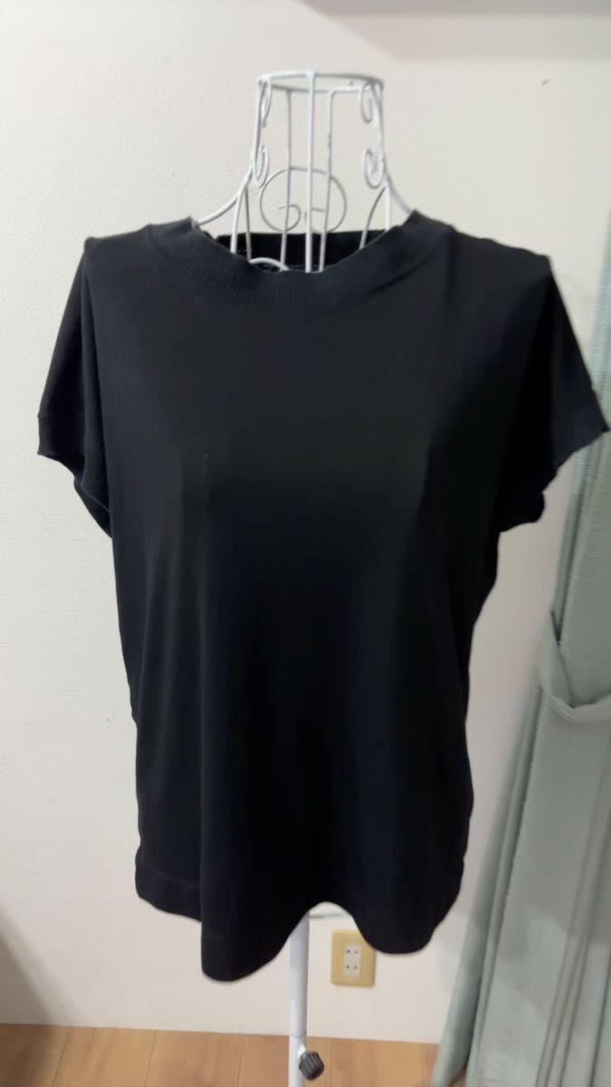 薄手のシンプルカットソー アメリカンホリック