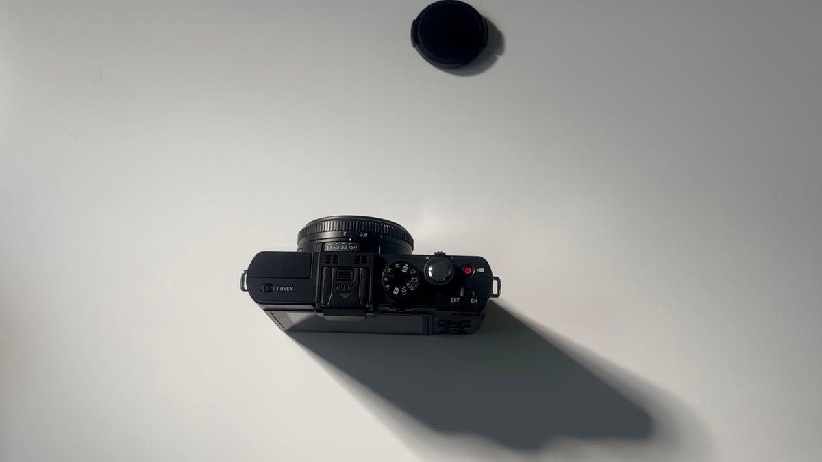 【極美品】ライカ Leica D-LUX 6 デジタルカメラ ブラック 付属品多数 完動品