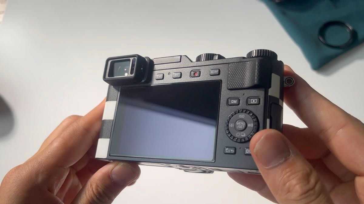 【美品、完動品】Leica (ライカ) D-LUX7 Vans x Ray Barbee コンパクトデジタルカメラ