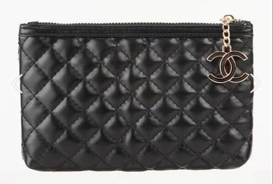 【気品漂うキルティングデザイン】CHANEL ポーチ 新品未使用CHANEL VIP限定ノベルティ ブラック キルティング