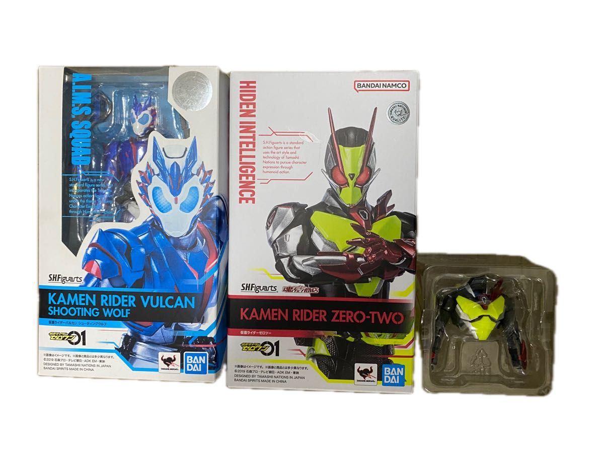 SHFiguarts 仮面ライダーゼロワン、バルカン2体セット S H Figuarts 仮面ライダーゼロツー 仮面ライダーバルカン