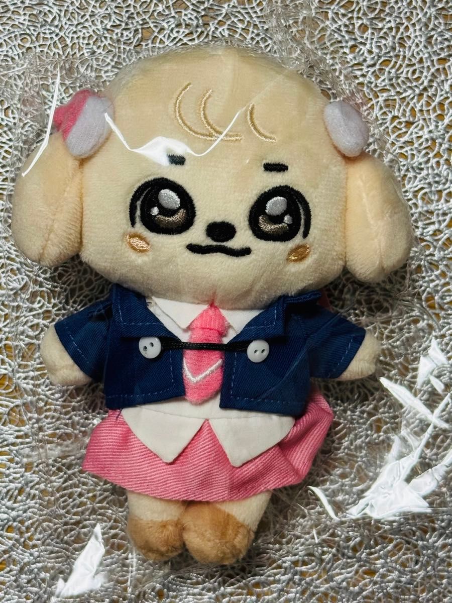 IVE minive ユジン 30cm ぬいぐるみ ポップアップ IVE MINIVE ユジン ポップアップ PLUSH 30cm ぬいぐるみ Amazon