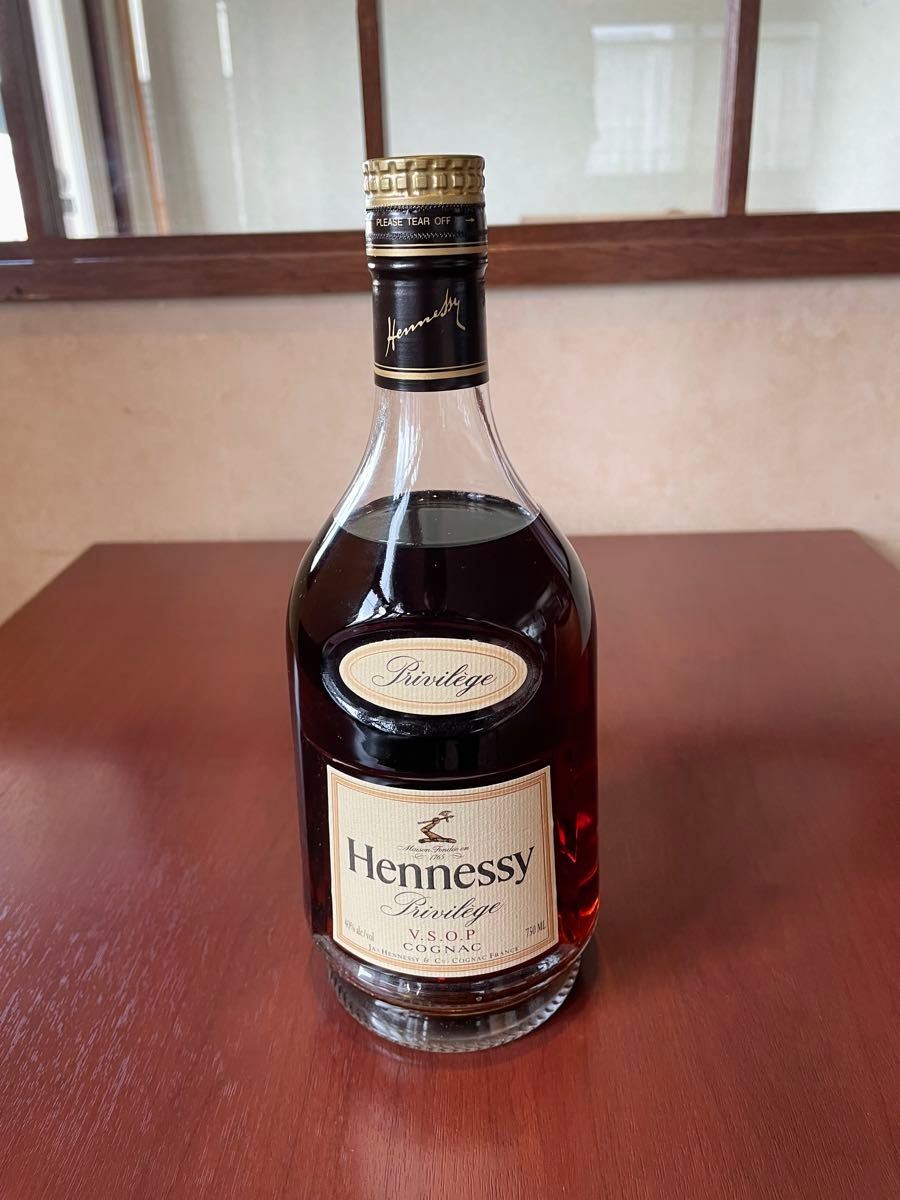[未開栓] Hennessy V.S.O.P Privilege 700ml 未開栓] Hennessy V.S.O.P Privilege 700ml Hennessy ヘネシー VSOP
