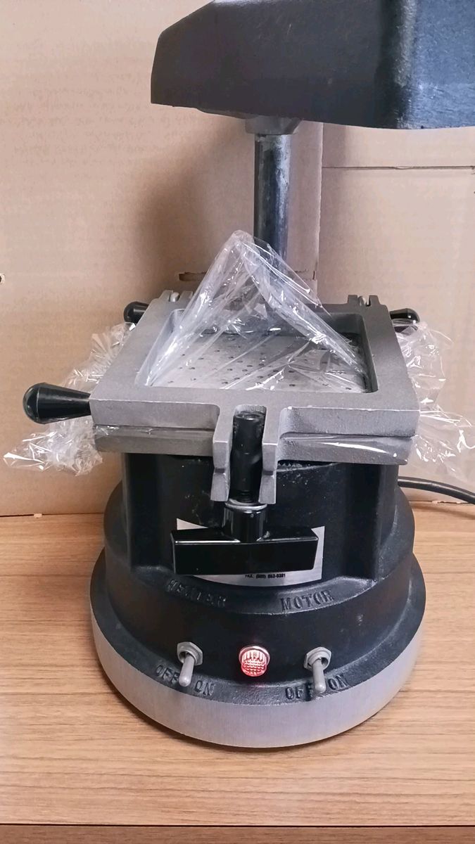 R7.0706.③ 歯科 技工 器具 機器 バキュームフォーミングマシン?キーストン?マウスガード成型器?吸引式?加熱式?現状品