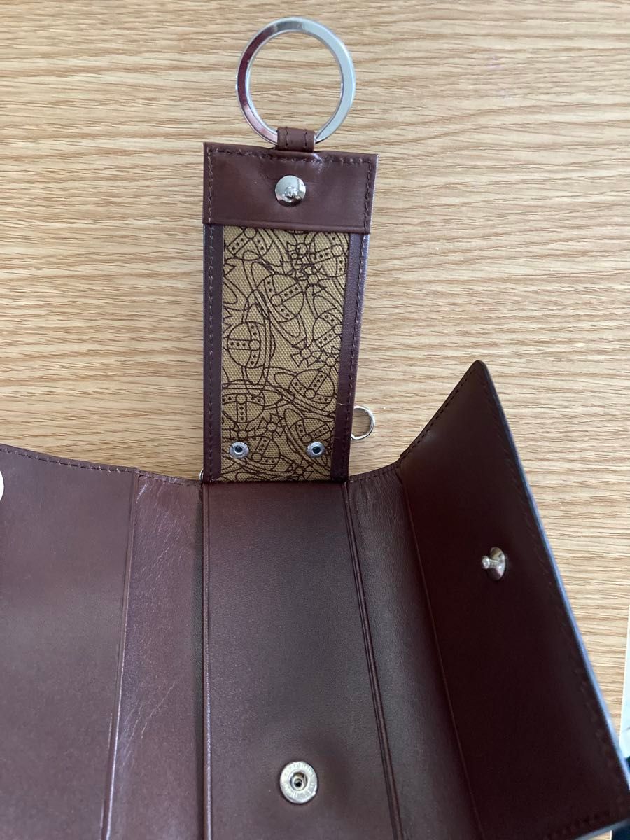 Vivienne Westwood キーケース ブラウン Vivienne Westwood キーケース ブラウン ヴィヴィアンウエスト