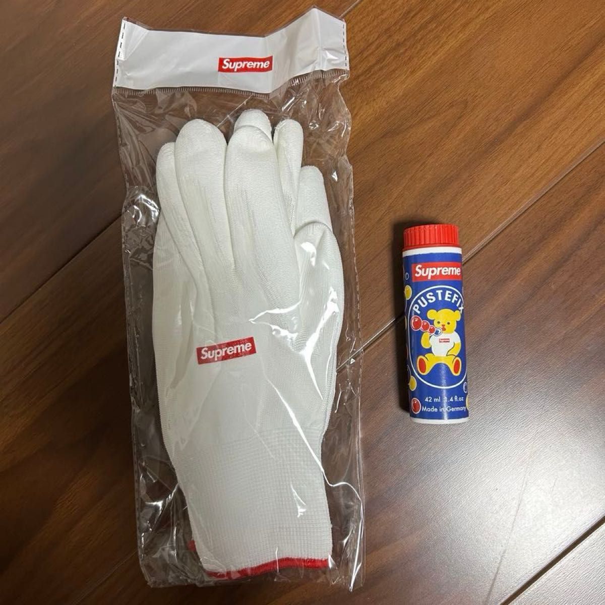 Supreme ノベルティグッズセット supreme ノベルティ セット|Yahoo!フリマ(旧PayPayフリマ)