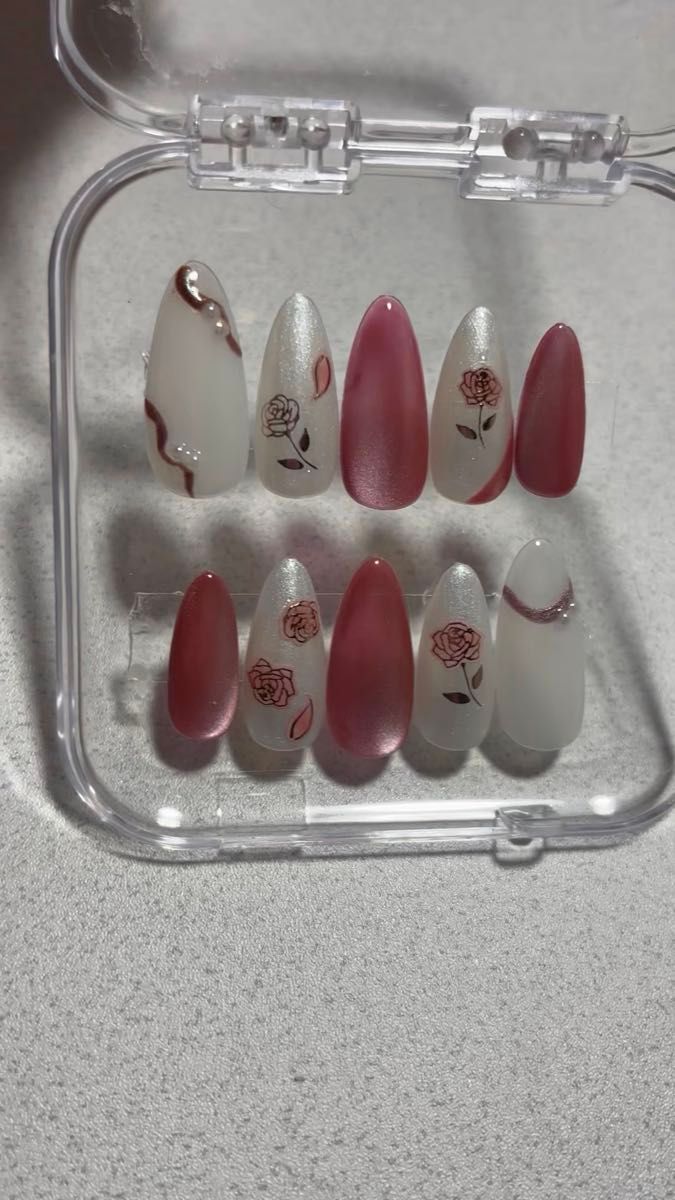 ジェルネイルチップ ネイルチップ ワンポイント フラワー 薔薇 うるうる レッド 水光ネイル