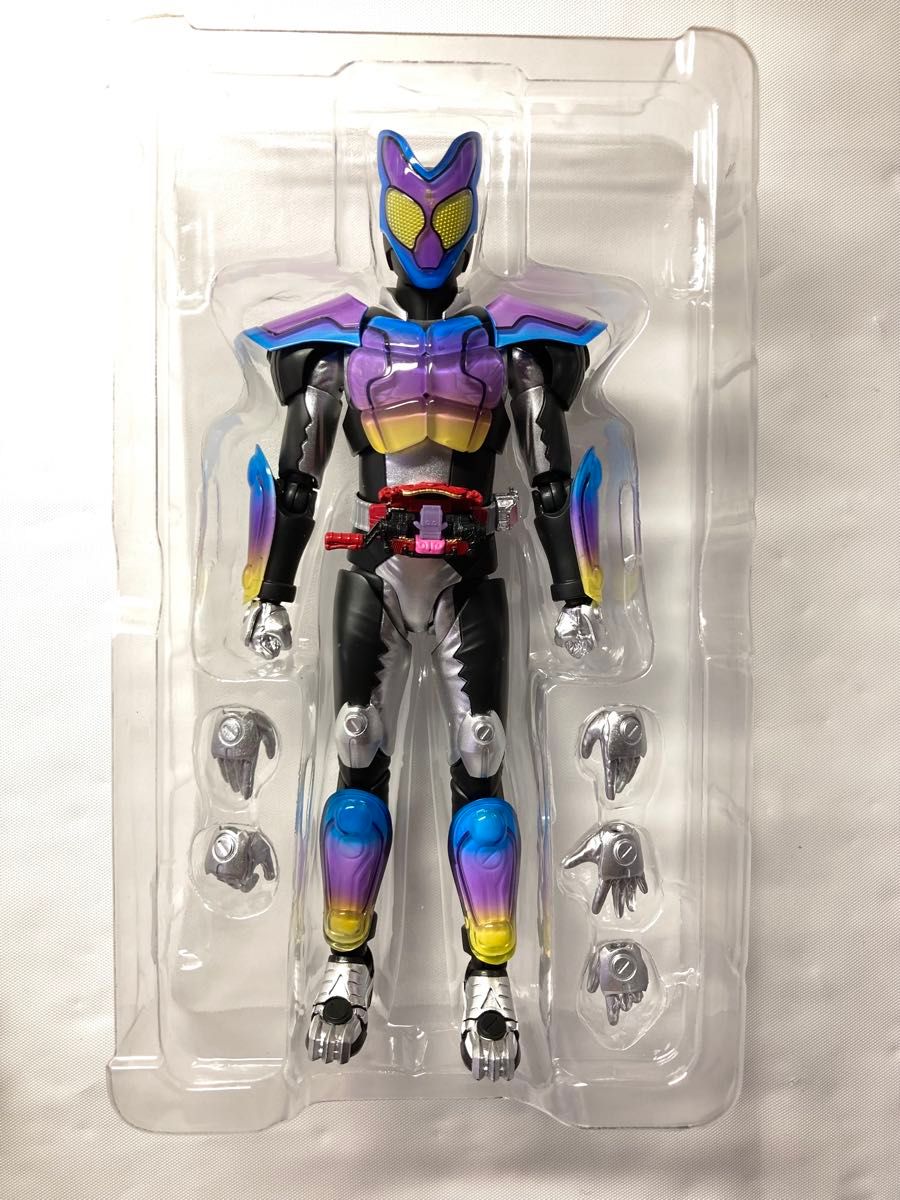 仮面ライダーガヴ 仮面ライダーヴァレン フィギュアーツ 2個セット S H Figuarts 仮面ライダーガヴ 仮面ライダーヴァレン 2点セット