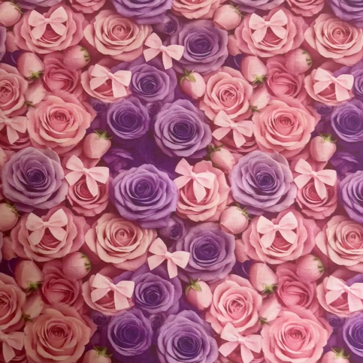 長さ100cm*110cm(幅)秋新柄 毛糸風 紫ピンク薔薇りぼん花柄100%コットンプリント生地シーチングハギレ生地