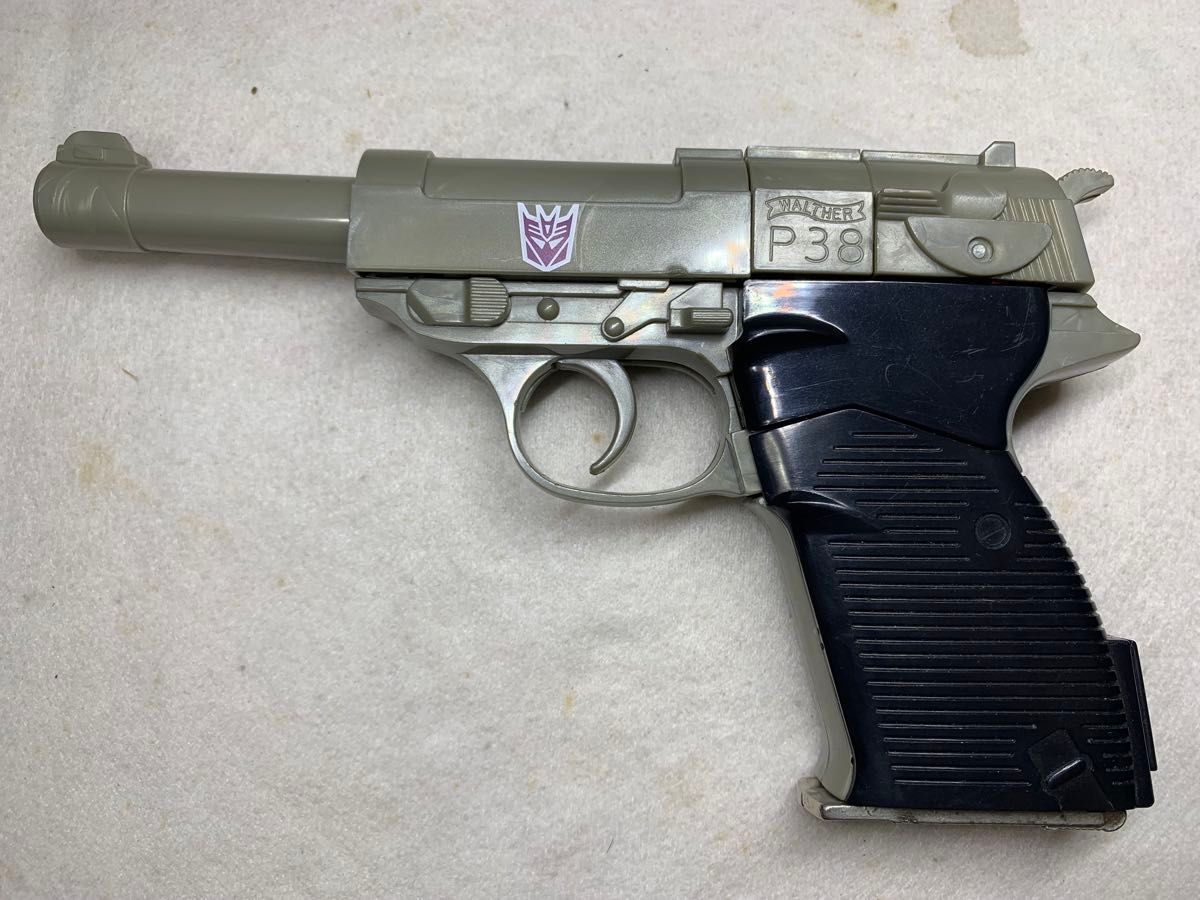 トランスフォーマー ワルサーP38 デストロン 破壊大帝 メガトロン MP36_MEGATRON_01.jpg