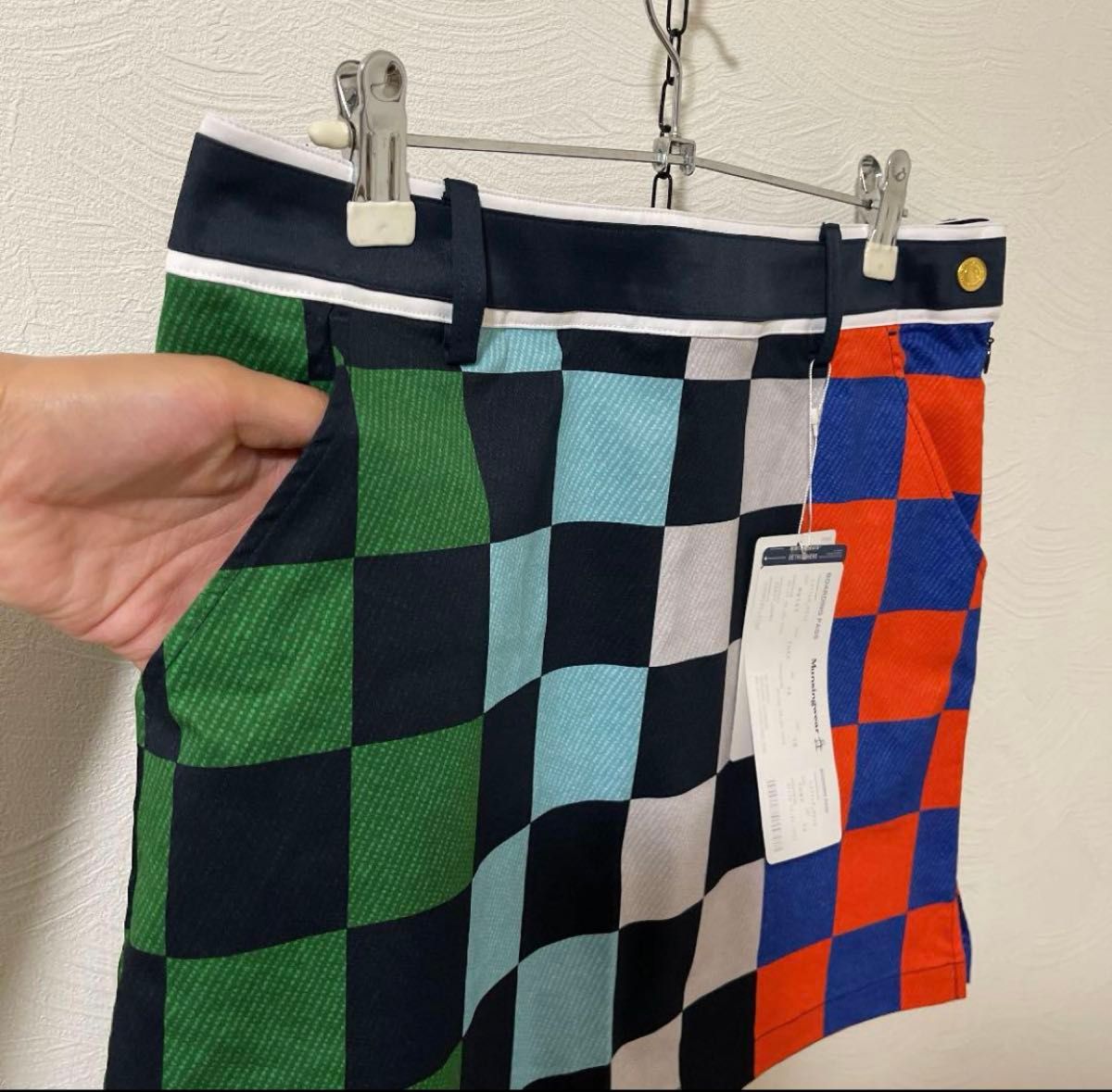 新品9号 マンシングウェア Munsingwear ブロックプリントスカート 新品9号 マンシングウェア Munsingwear ブロックプリント
