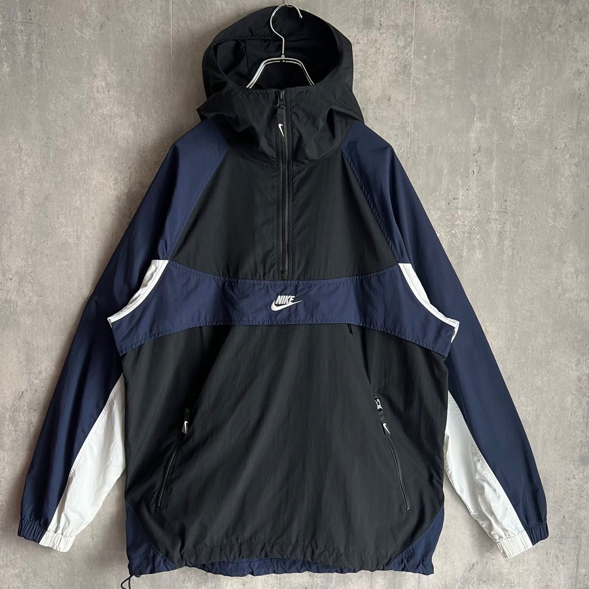 【Nike】★送料・関税込★ハーフジップアノラック NIKE ナイキ ナイロン ハーフジップ アノラックパーカー 刺繍