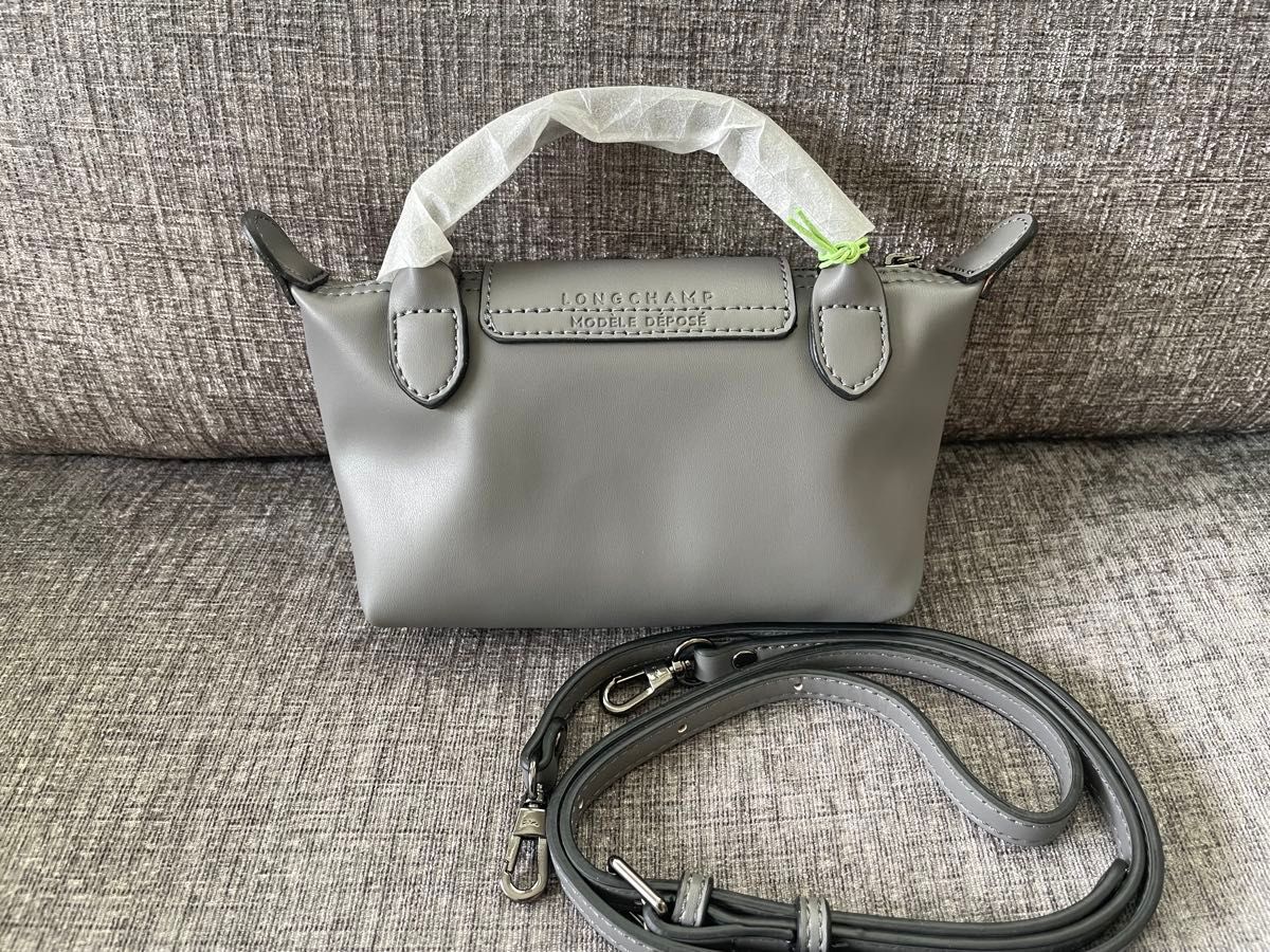 正規店買付【LONGCHAMP】グレー ミニバッグ ロンシャン ショルダーバッグ レザー風 XS ミニバッグ グレー