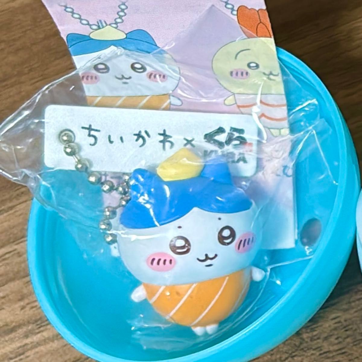 【即日発送】ちいかわ くら寿司 コラボ 全員集合 4枚 ハチワレ フィギュア ちいかわ くら寿司 コラボ 全員集合寿司皿 ハチワレフィギュア