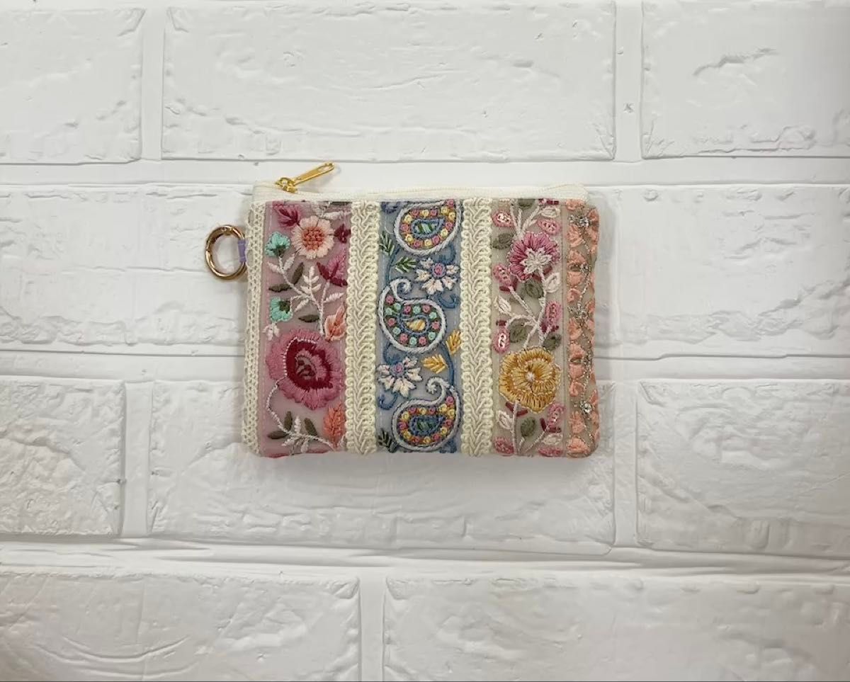 new ② インド刺繍リボン ミニポーチ コインポーチ 小物入れ 小銭入れ ハンドメイド 大人可愛い