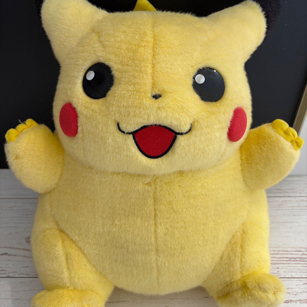 初期 TOMY ピカチュウ ぬいぐるみ 等身大とミニ【希少品】ポケモン任天堂 初期 TOMY ピカチュウ ぬいぐるみ 等身大【希少品】ポケモン