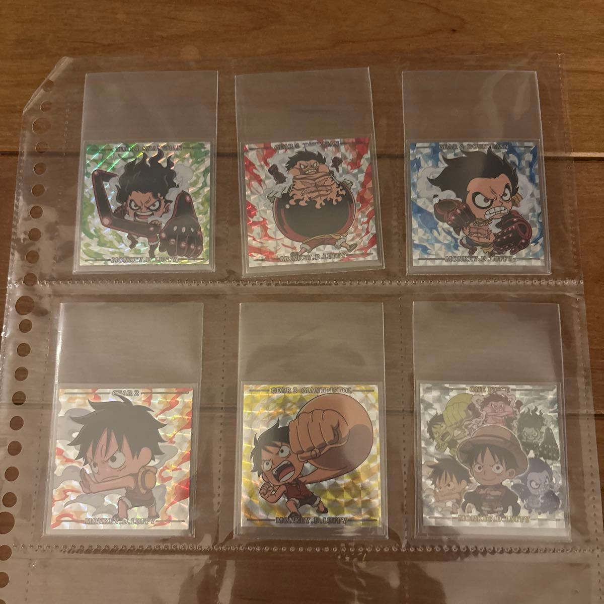 ワンピースウエハースシールlog1〜11フルコンプ+被りセット ワンピースウエハースシールlog1〜11フルコンプ+被りセット