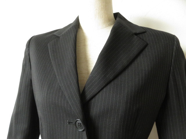 # прекрасное качество прекрасный товар hirota[LISSEO] lycee o высококлассный шерсть черный полоса костюм маленький размер 7 номер S сделано в Японии женский костюм s205