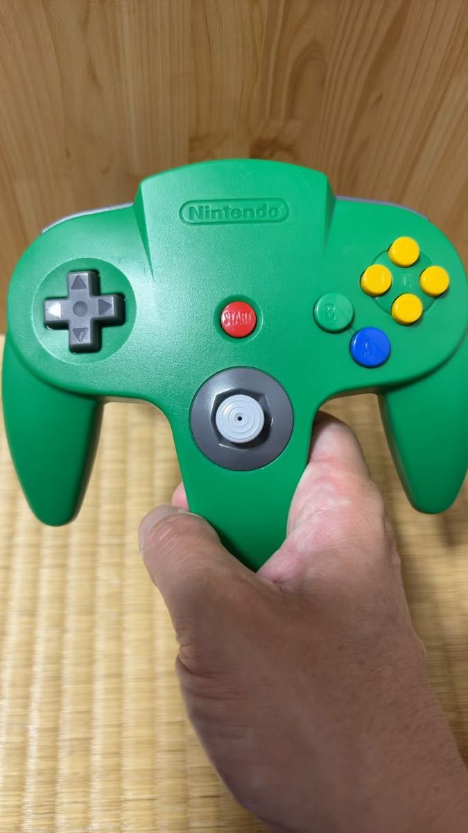 ニンテンドー64 コントローラー グリーン