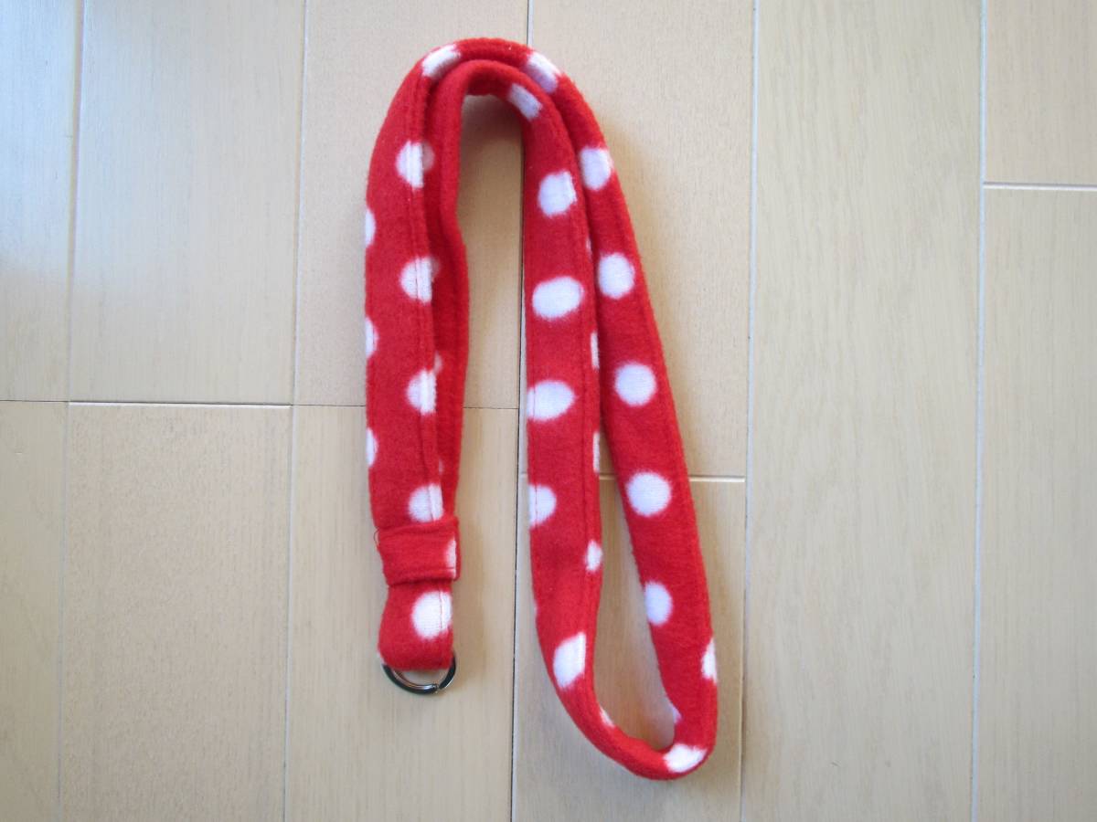 * tag none unused neck strap red dot pattern 