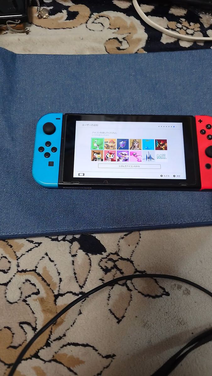 Nintendo Switch 本体 青/赤プラス Joy-Con1セット付 256SD付