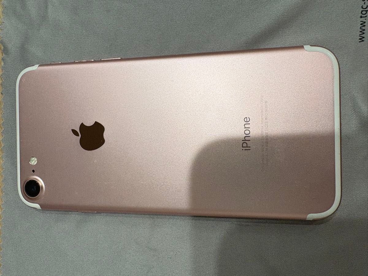 最終値下げ iPhone7 256GB ローズゴールド iPhone 7 256GB ローズゴールド|Yahoo!フリマ(旧PayPayフリマ)