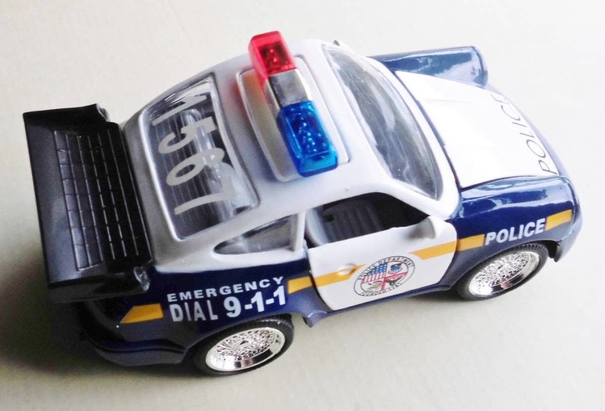 ミニカー.ＵＳＡ.POLICE.CAR /ダイキャスト.プルバック走行　未使用_画像8