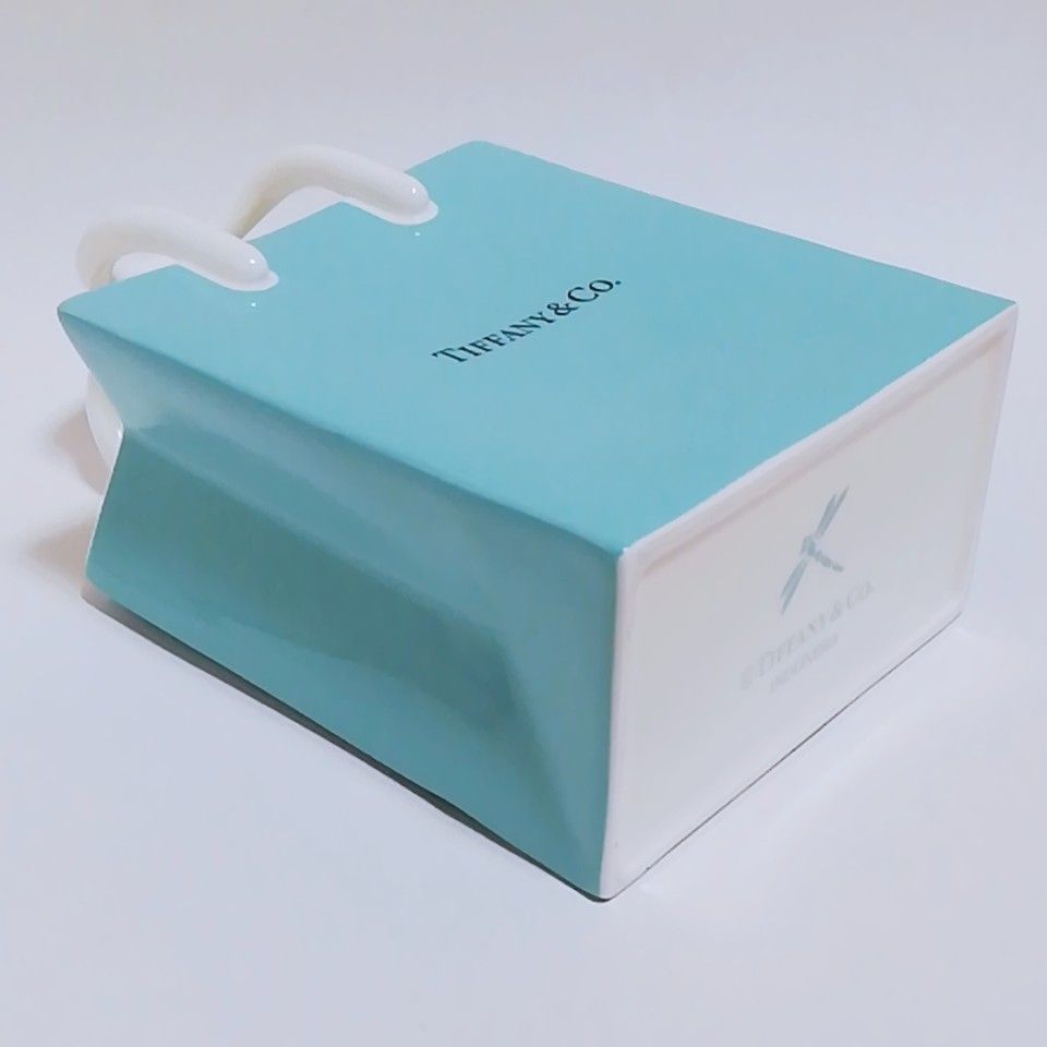 Tiffany & Co. 水色ショッピングバッグ置物 TIFFANY&Co ティファニー 花瓶 ショッピングバッグ 陶器 小物