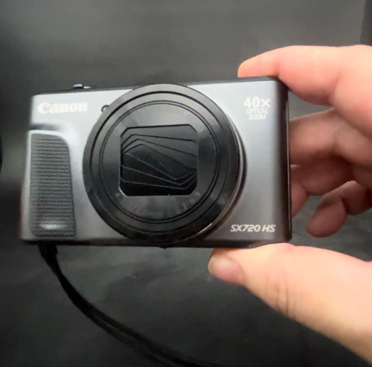 【美品・翌日発送】Canon PowerShot SX720 HS 光学40倍ズーム Wi-Fi搭載 バッテリー・充電器付