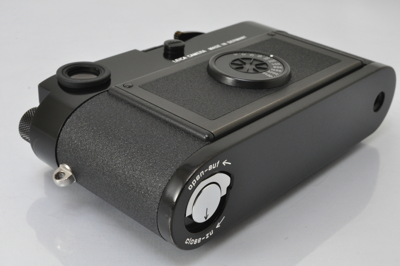★★極上品 Leica MP 0.72 35mm Rangefinder Film Camera In Black 整備、清掃済み♪♪#4742_画像4
