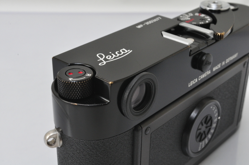 ★★極上品 Leica MP 0.72 35mm Rangefinder Film Camera In Black 整備、清掃済み♪♪#4742_画像6