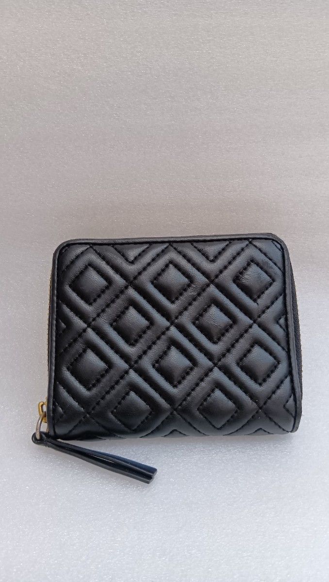 完売必至【トリーバーチ】二つ折り財布 ブラック キルティング Tory Burch トリーバーチ 財布 二つ折り財布 ブラック
