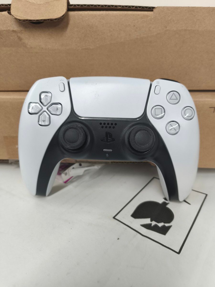 PlayStation5 DualSense ワイヤレスコントローラー
