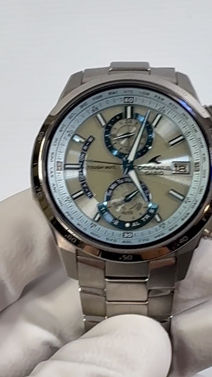 箱・取説・無記名の保証書付!CASIO・OCEANUS・OCW-T1000E-2AJF ・電波ソーラー・淡いブルー系