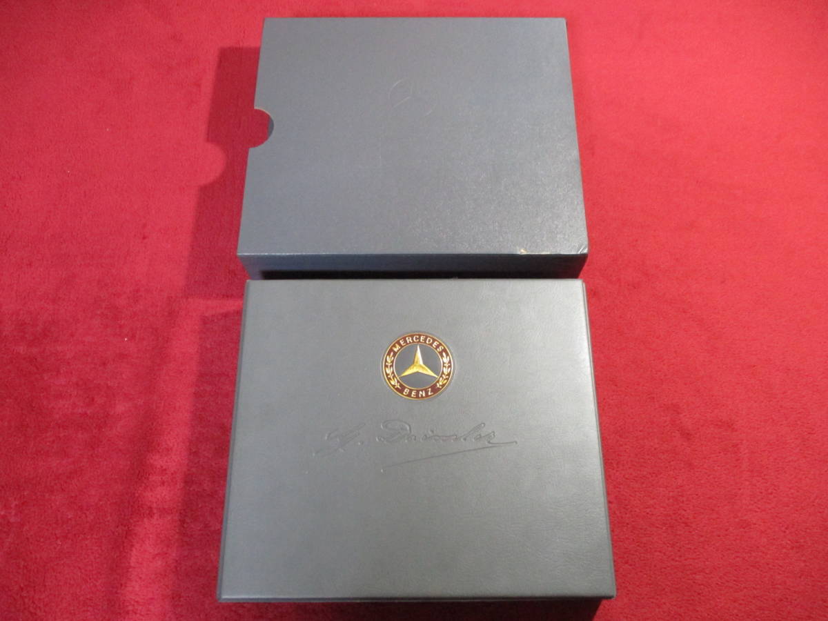 = MERSEDES BENZ left hand drive 1986 Showa era 61 Press kit original box attaching =