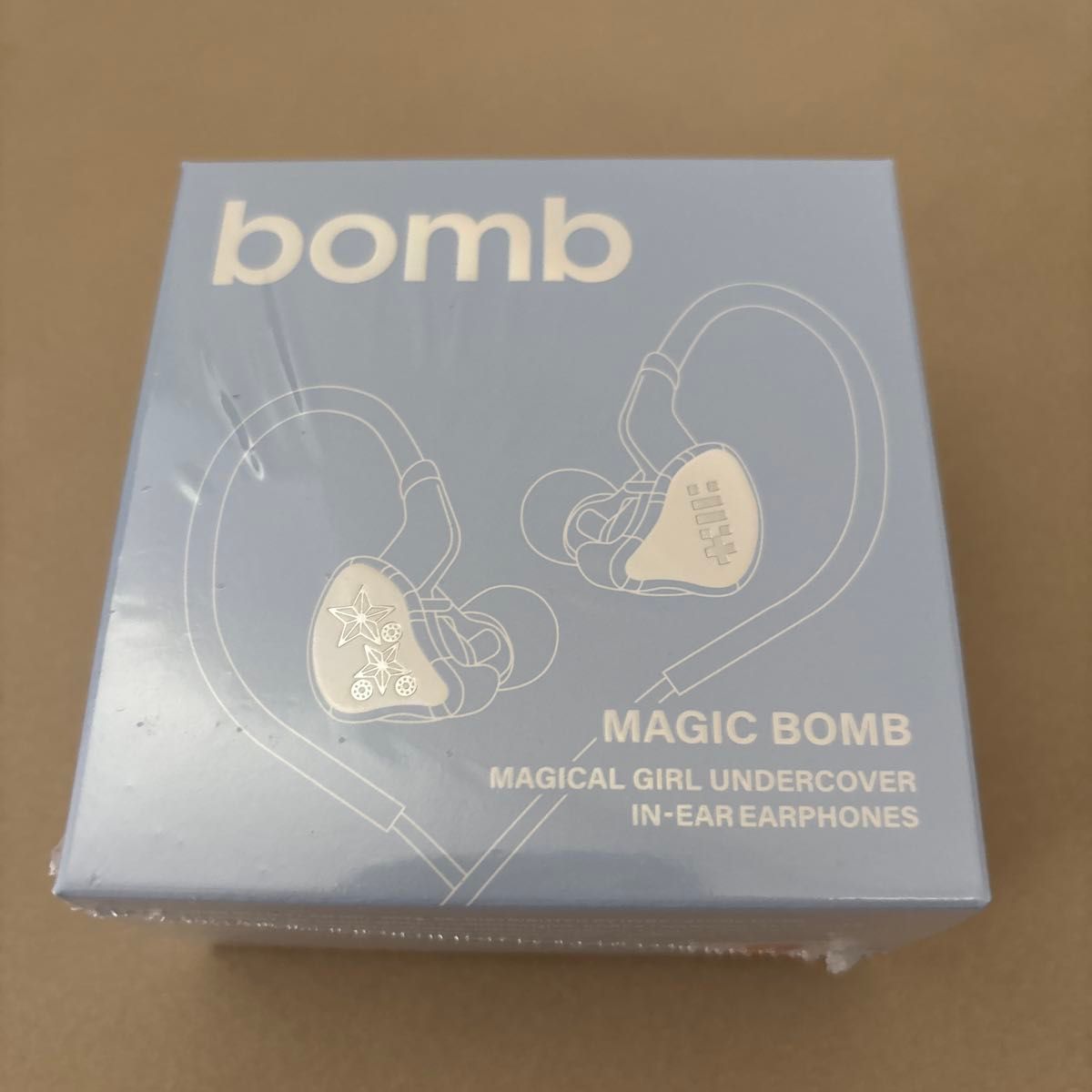 ILLIT bomb MERCH ver. イヤホン【新品未開封】【在庫あり】 新品未開封】ILLIT bomb MERCH ver イヤモニ イヤホン|Yahoo