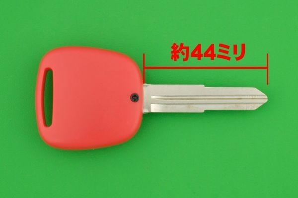 ★スズキ　1ボタン　キーレス　M366　赤色　合鍵カットOK_画像2
