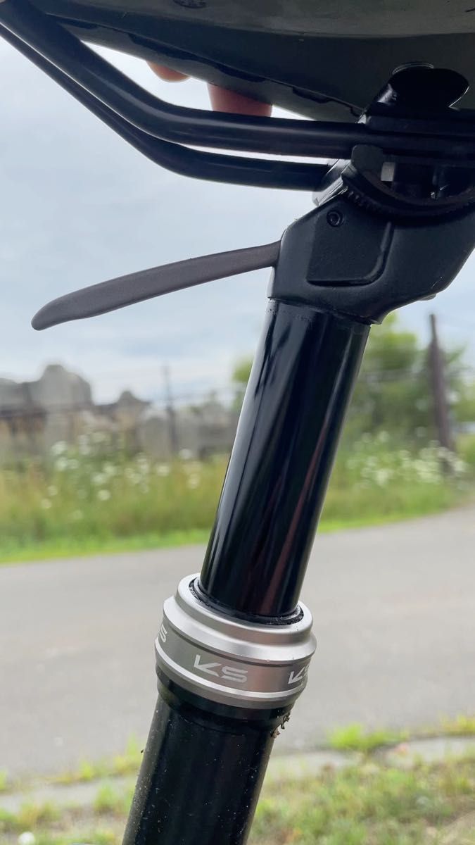 Kind Shock Dropzone ドロッパーシートポスト30.9×300mm
