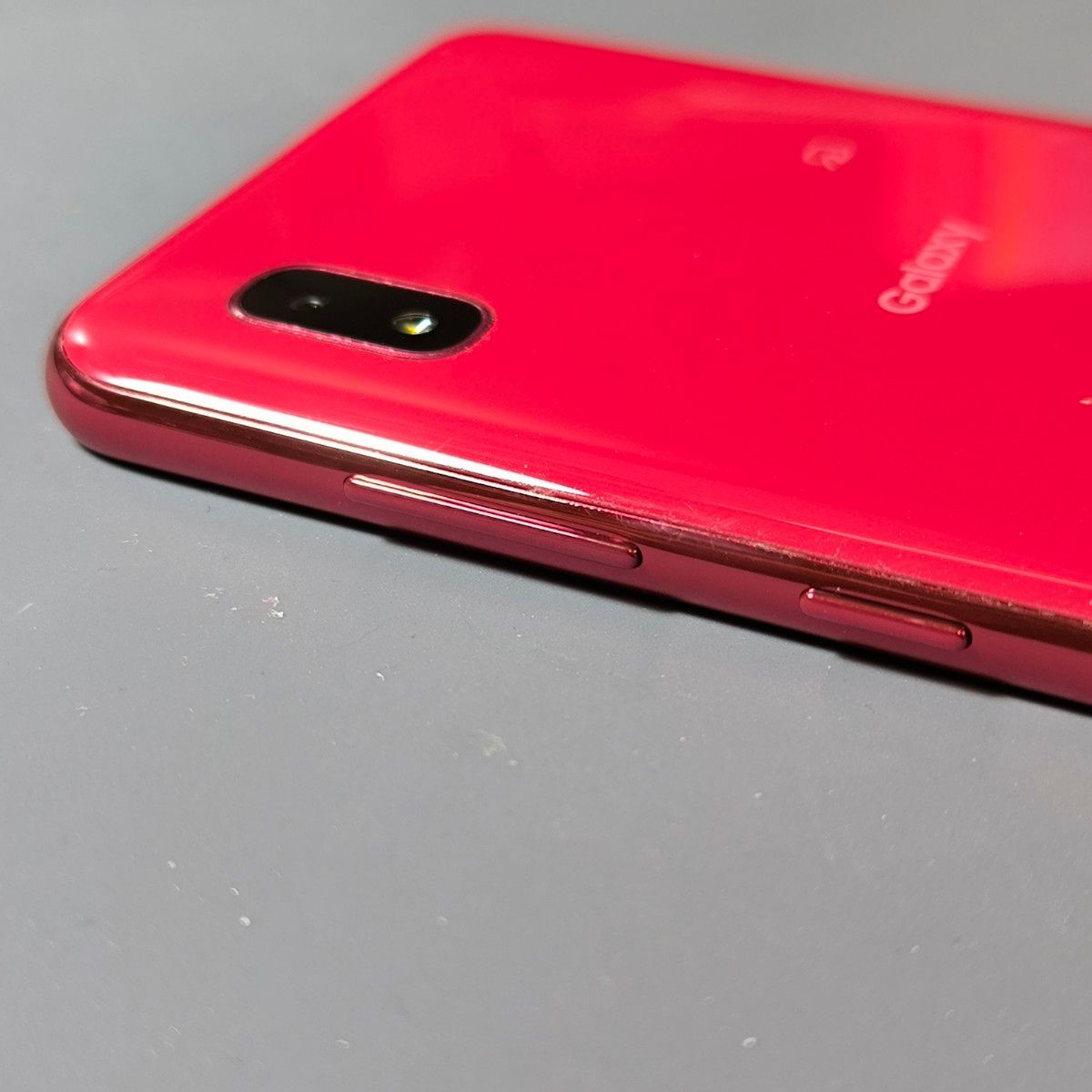 おまけ付き/美品Galaxy A20 SCV46 レッド SIMフリー本体 おまけ付き/美品Galaxy A20 SCV46 レッド SIMフリー本体