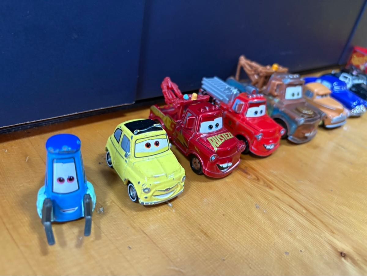 カーズ トミカ ミニカー 10台 まとめ売り カーズ トミカ ミニカー まとめ売り 10台セット|Yahoo!フリマ