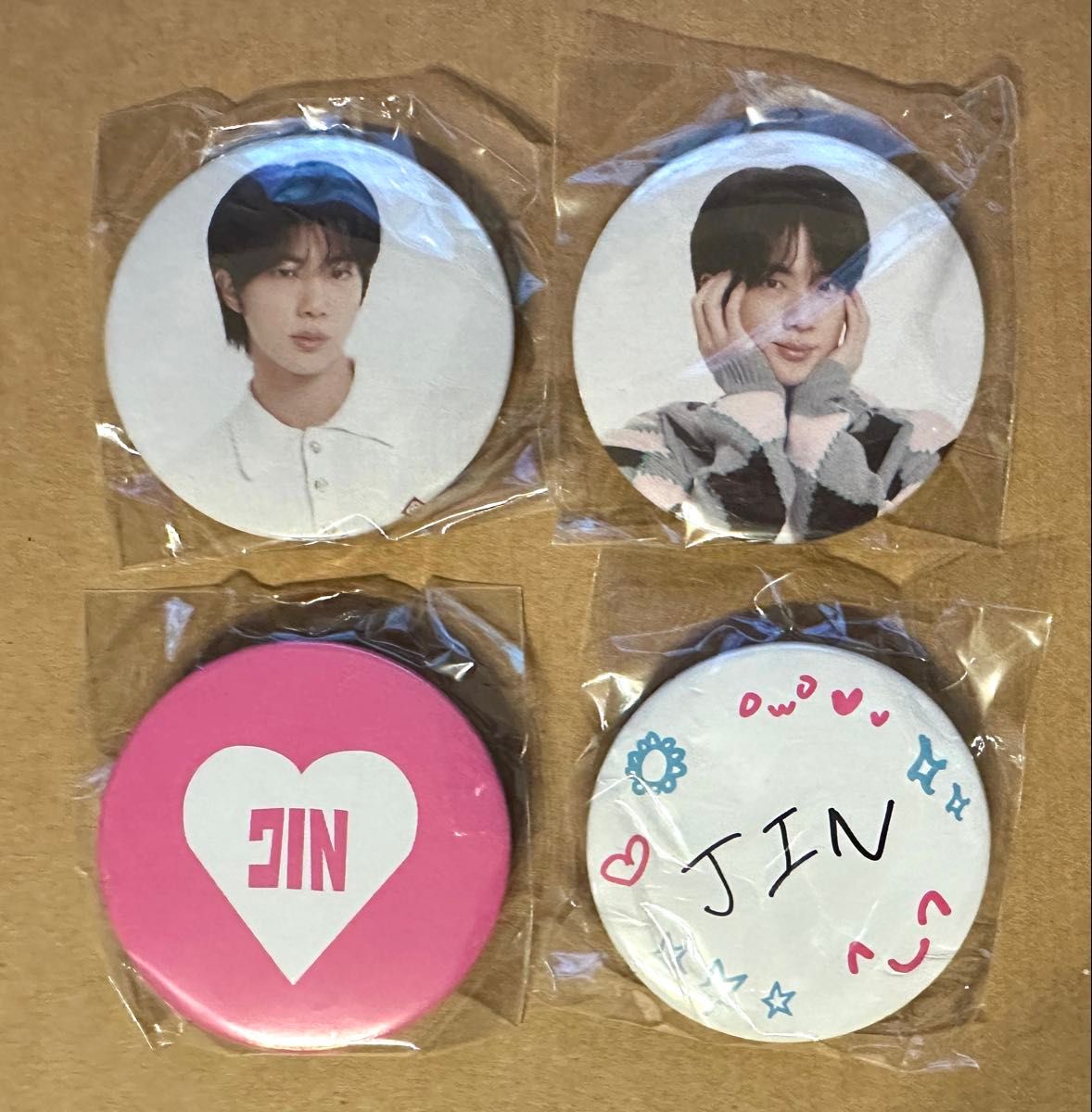 RUNSEOKJIN カプセルトイ 缶バッジ ガチャ ジン BTS BTS JIN ジン RUNSEOKJIN JAPAN カプセルトイ ガチャ 缶バッジ