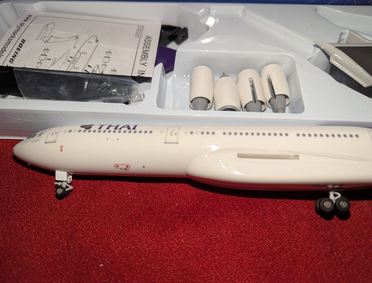 ジャンク エアバス A340-500 タイ国際航空 HS-TLA 1/200 ジャンク エアバス A340-500 タイ国際航空 HS-TLA 1/200|Yahoo