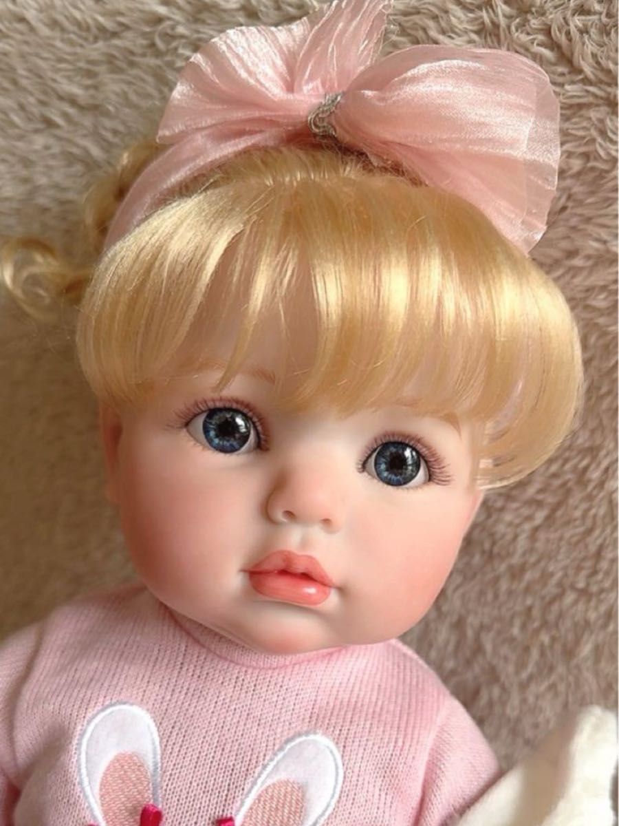 ★新品★リボーンドール 香り付きベビーちゃん女の子 55cm ブロンズヘアー 2日間限定品 新品 リボーンドール 香り付き女の子 55cm ブロンズ