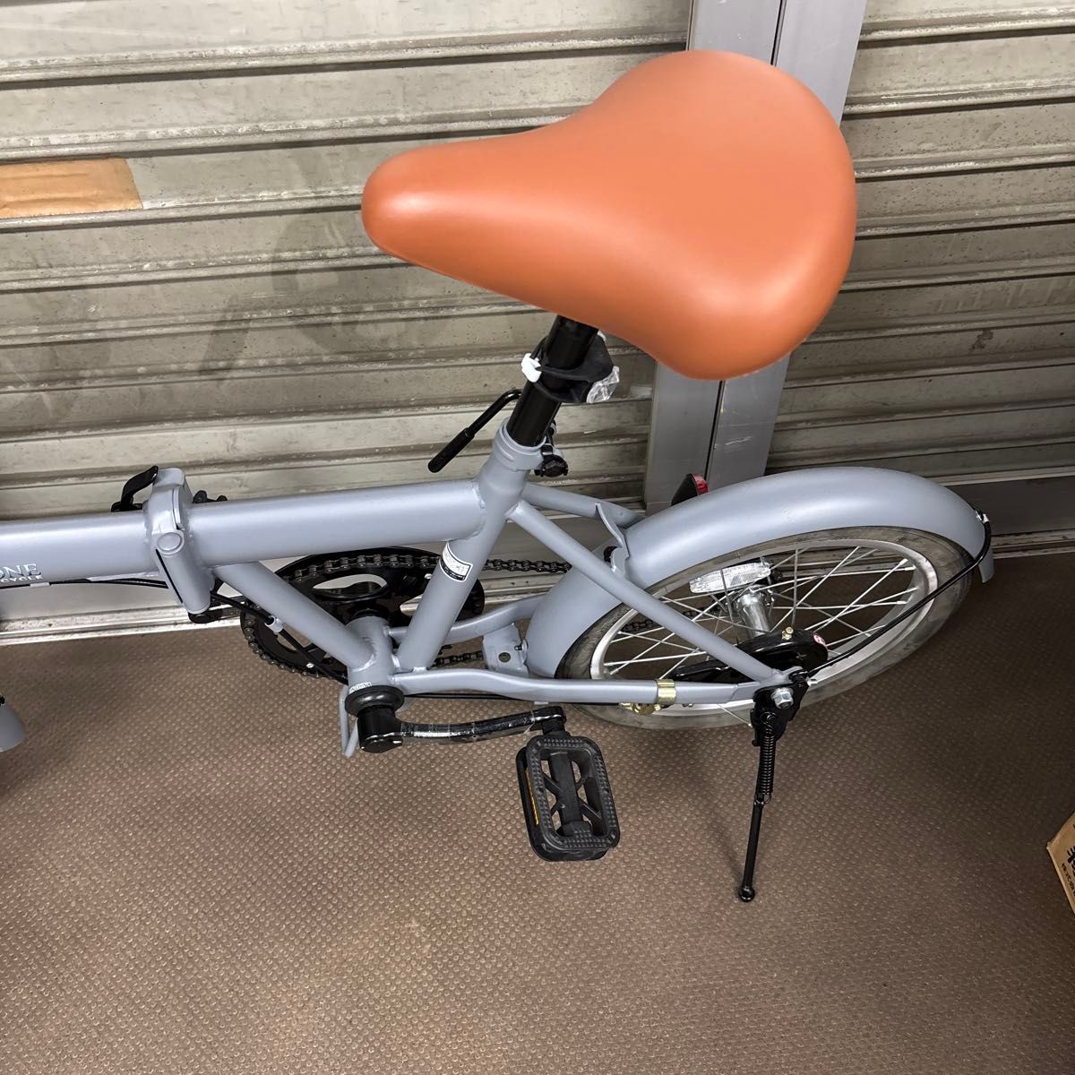 試走しただけです 引き取り限定です 折りたたみ自転車 16インチ KCD製 試走しただけです 引き取り限定です 折りたたみ自転車 16インチ